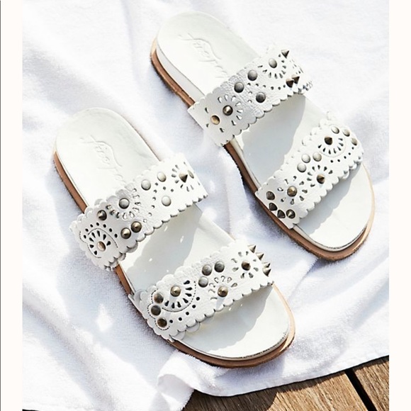 Free People Shoes - NWT Free People sandal Free People Shoes - NWT Free People sandal